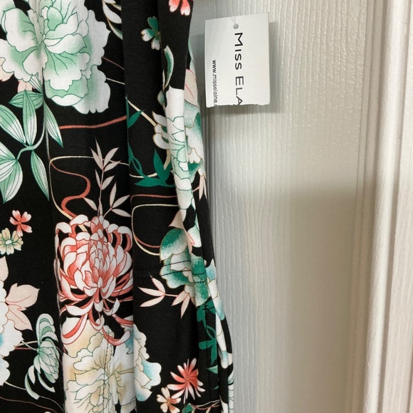 Short Sleeve Button Down Robe, Size Large - Picture 3 of 6